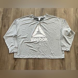 Reebok top
